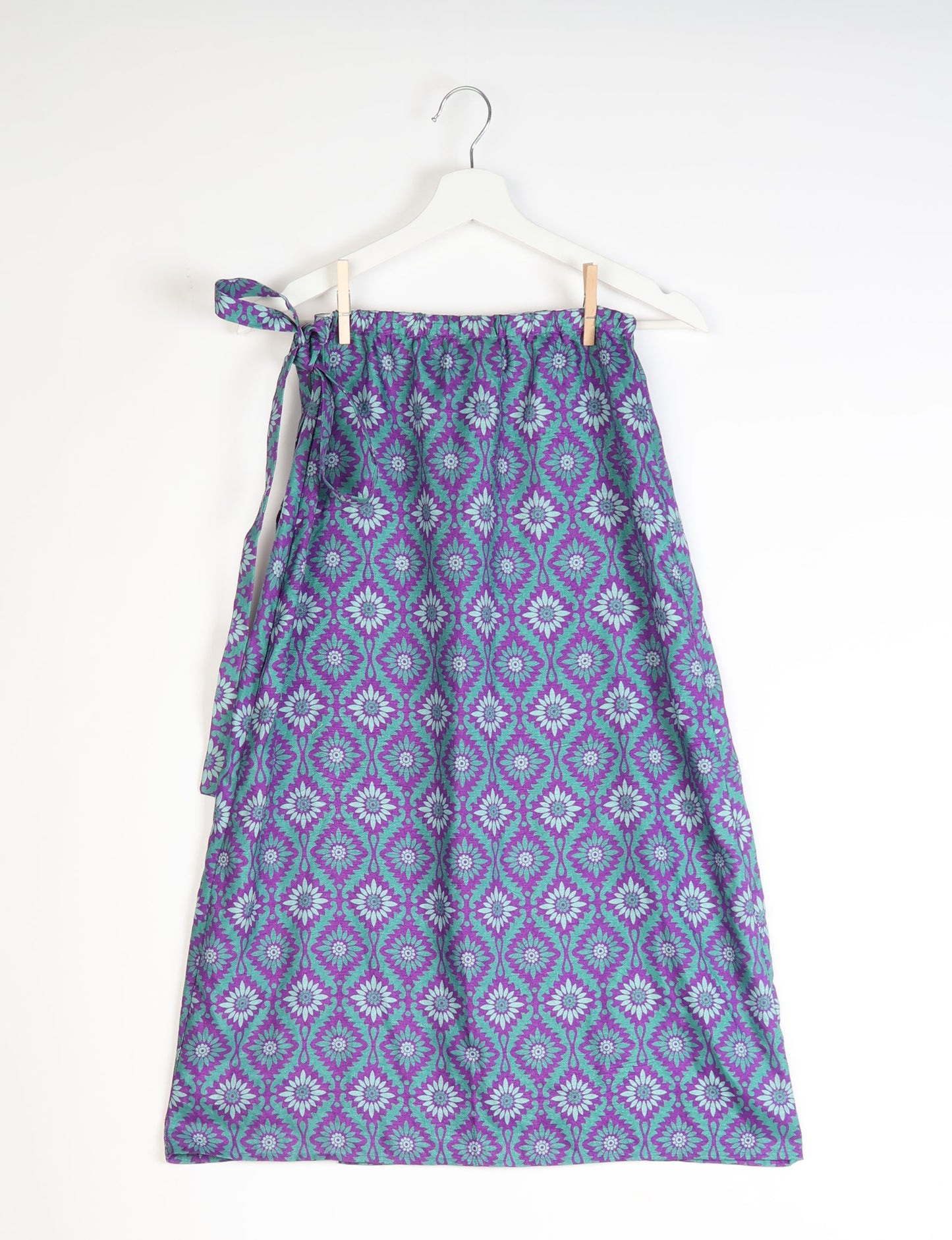 IWS - Long wraparound skirt