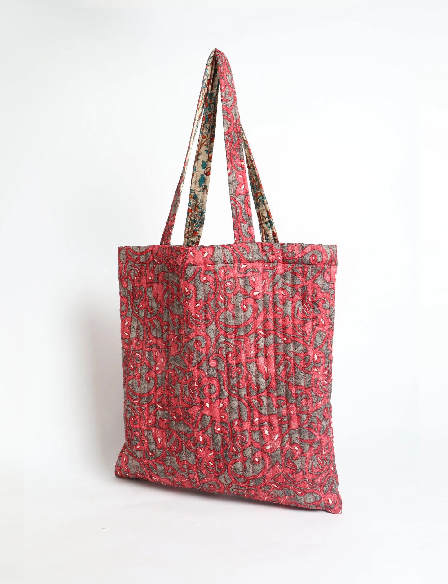 IWS - Quilted Shopper Bag