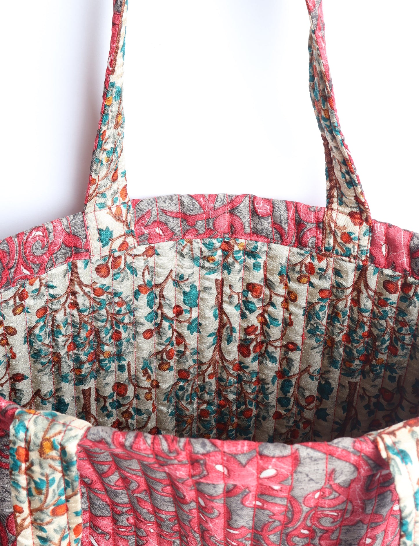 IWS - Quilted Shopper Bag